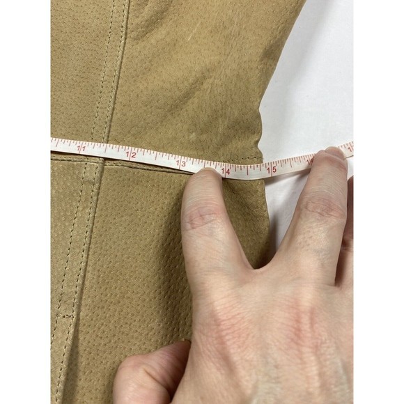 Women's Tan Leather Jacket - Picture 7 of 16